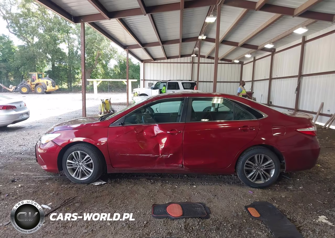 2017 Toyota Camry Se VIN:4T1BF1FK2HU680568 - 15