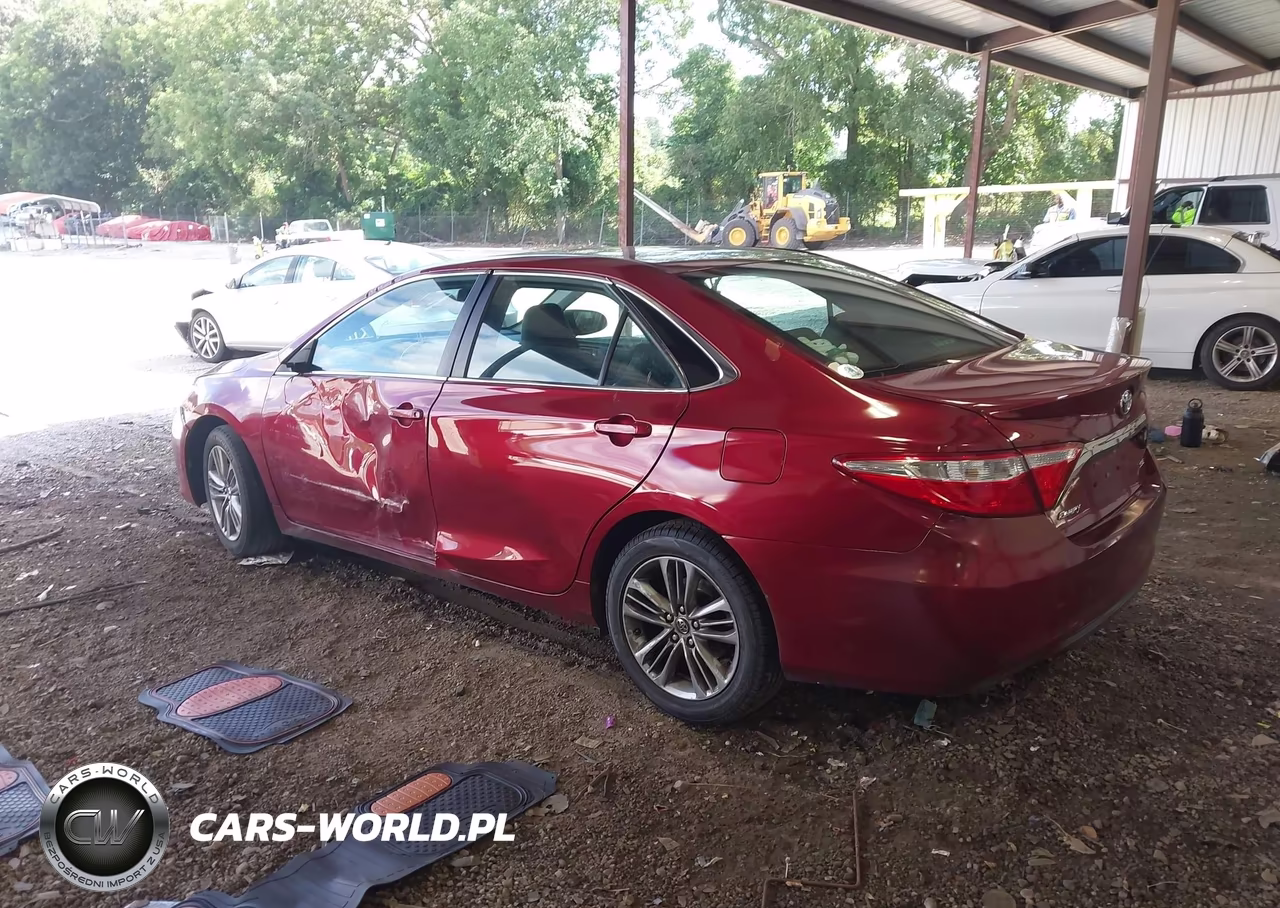 2017 Toyota Camry Se VIN:4T1BF1FK2HU680568 - 3
