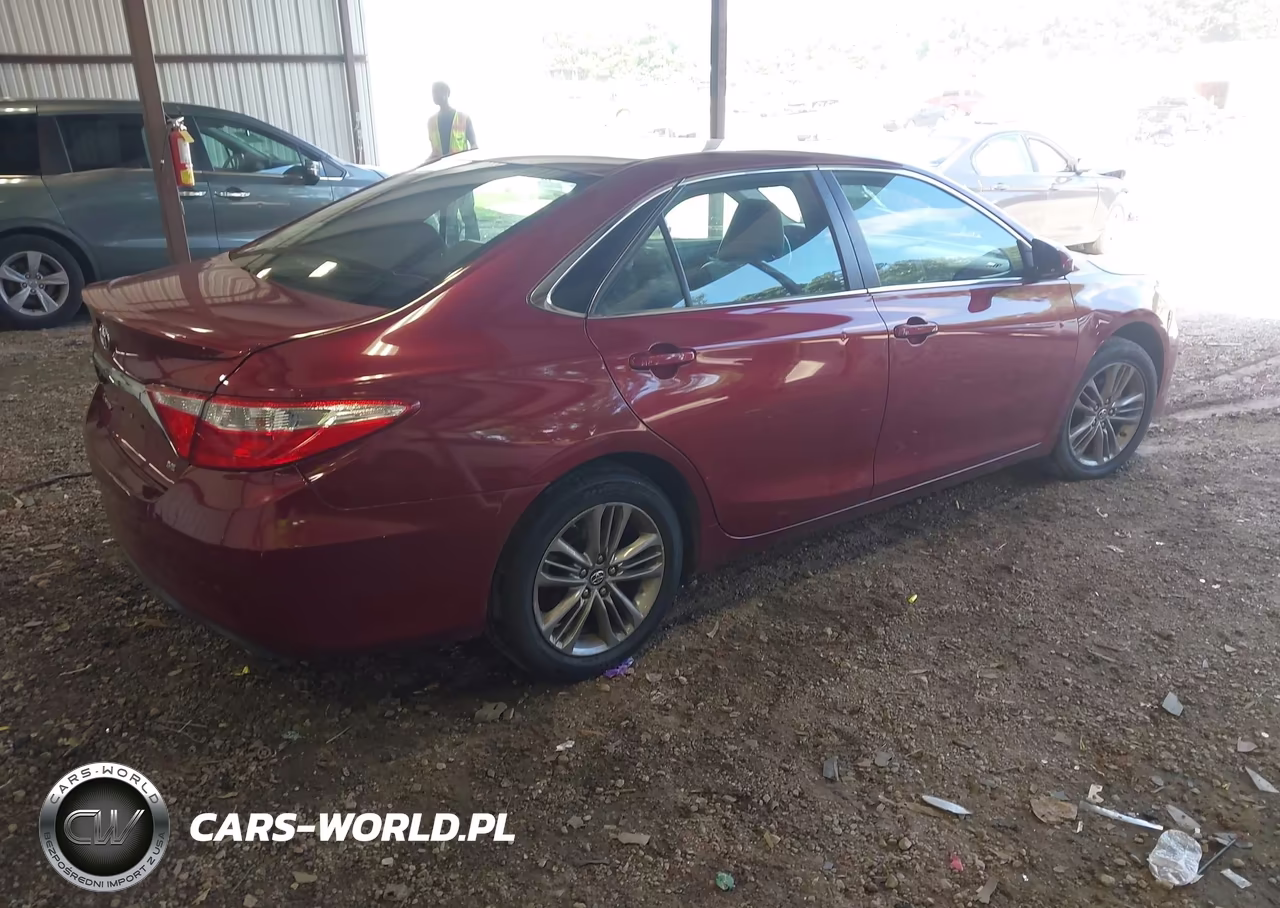 2017 Toyota Camry Se VIN:4T1BF1FK2HU680568 - 4
