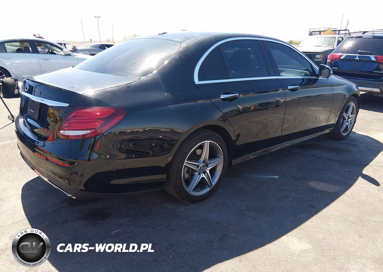 2018 Mercedes-Benz E 300 VIN:WDDZF4JB2JA304736 - 4