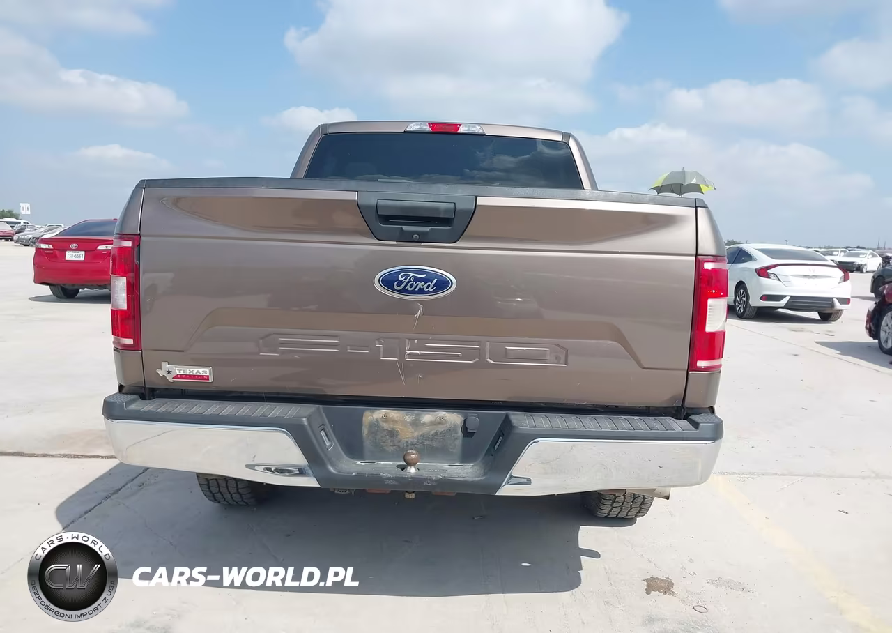 2018 Ford F-150 Xlt VIN:1FTEW1CB2JKC70117 - 16