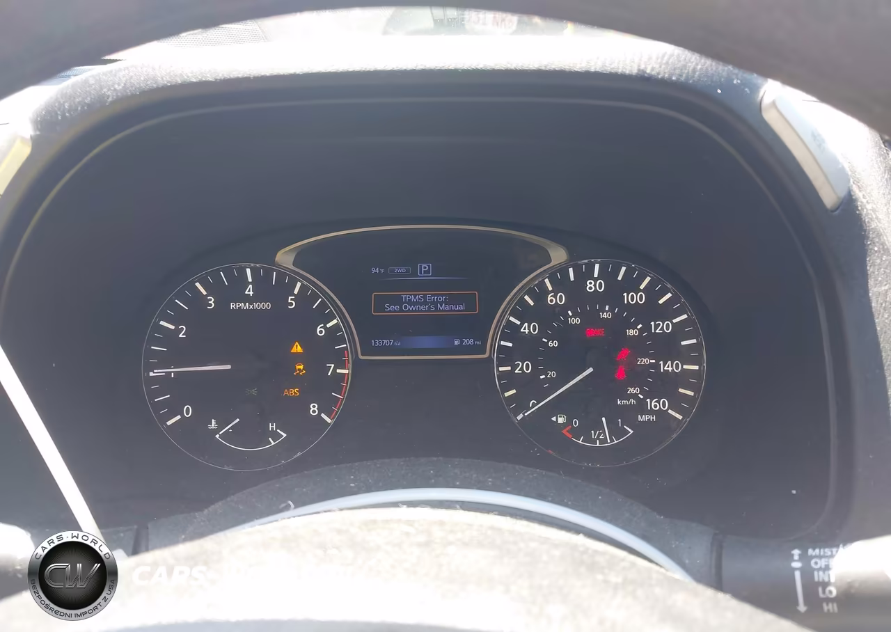 2017 Nissan Pathfinder S VIN:5N1DR2MM8HC902563 - 7