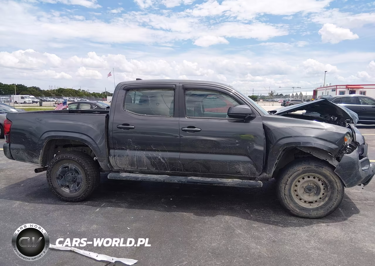 2018 Toyota Tacoma Sr V6 VIN:3TMCZ5AN1JM132628 - 13