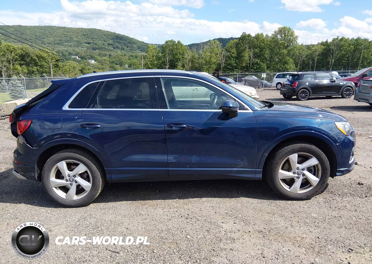 2020 Audi Q3 Premium 45 Tfsi Quattro Tiptronic VIN:WA1AECF39L1118775 - 13