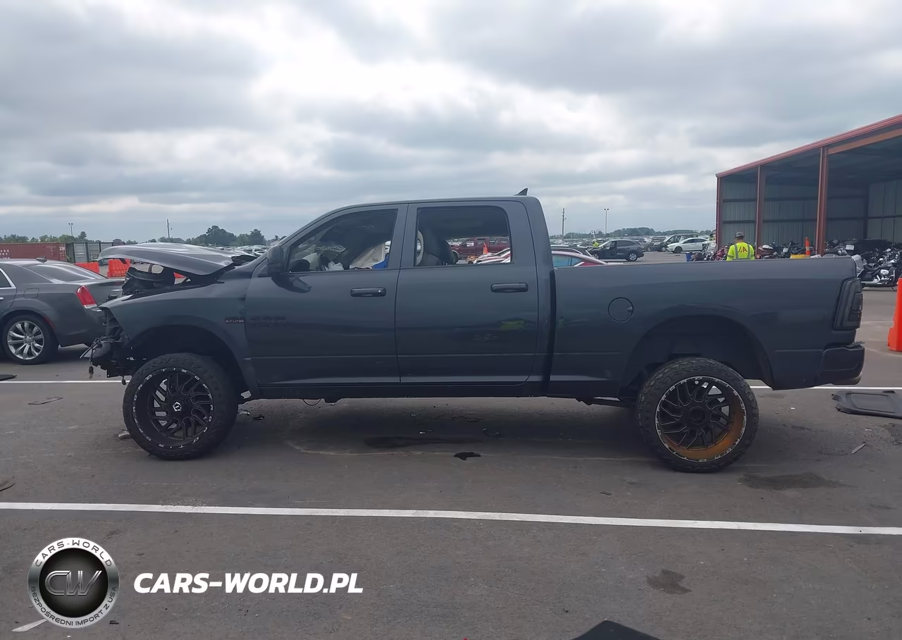 2018 Ram 1500 Big Horn 4X4 6'4 Box VIN:1C6RR7TT0JS169590 - 14