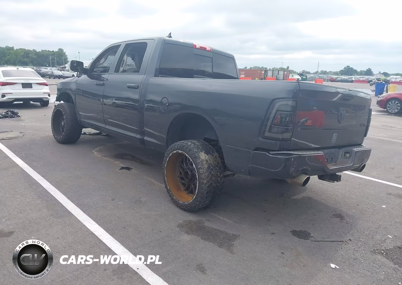 2018 Ram 1500 Big Horn 4X4 6'4 Box VIN:1C6RR7TT0JS169590 - 3