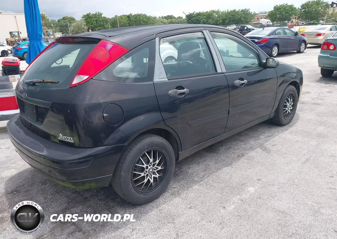 2007 Ford Focus S-Se-Ses VIN:1FAHP37N57W187086 - 4