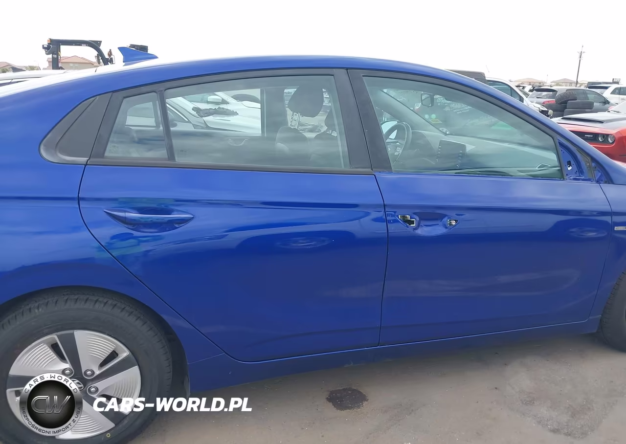 2020 Hyundai Ioniq Hybrid Blue VIN:KMHC65LC2LU228900 - 14