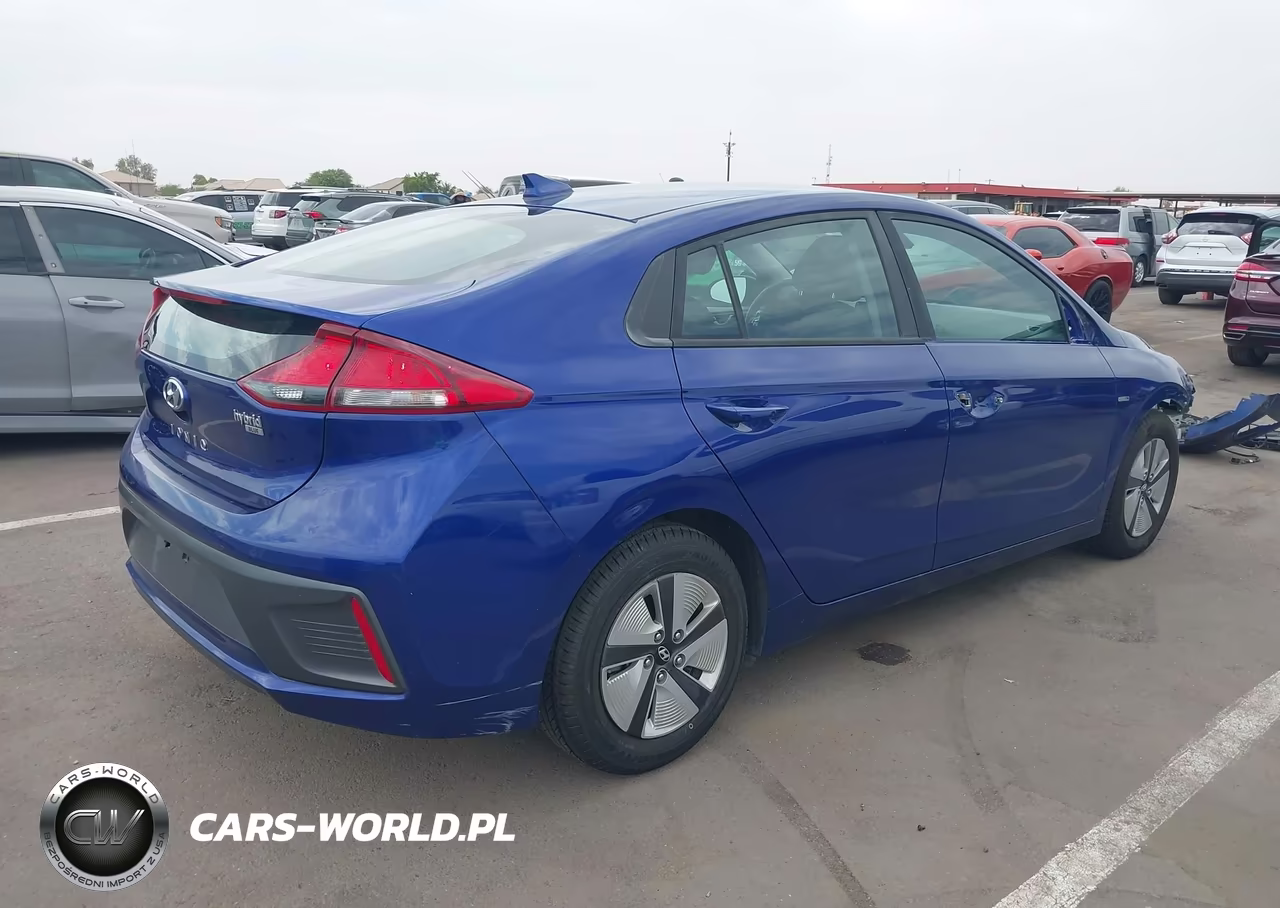 2020 Hyundai Ioniq Hybrid Blue VIN:KMHC65LC2LU228900 - 4