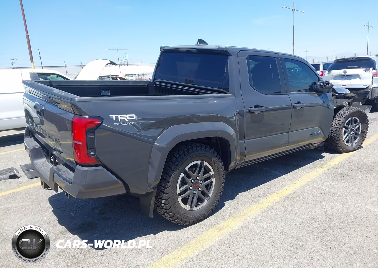 2024 Toyota Tacoma Trd Sport VIN:3TMLB5JN1RM079607 - 4