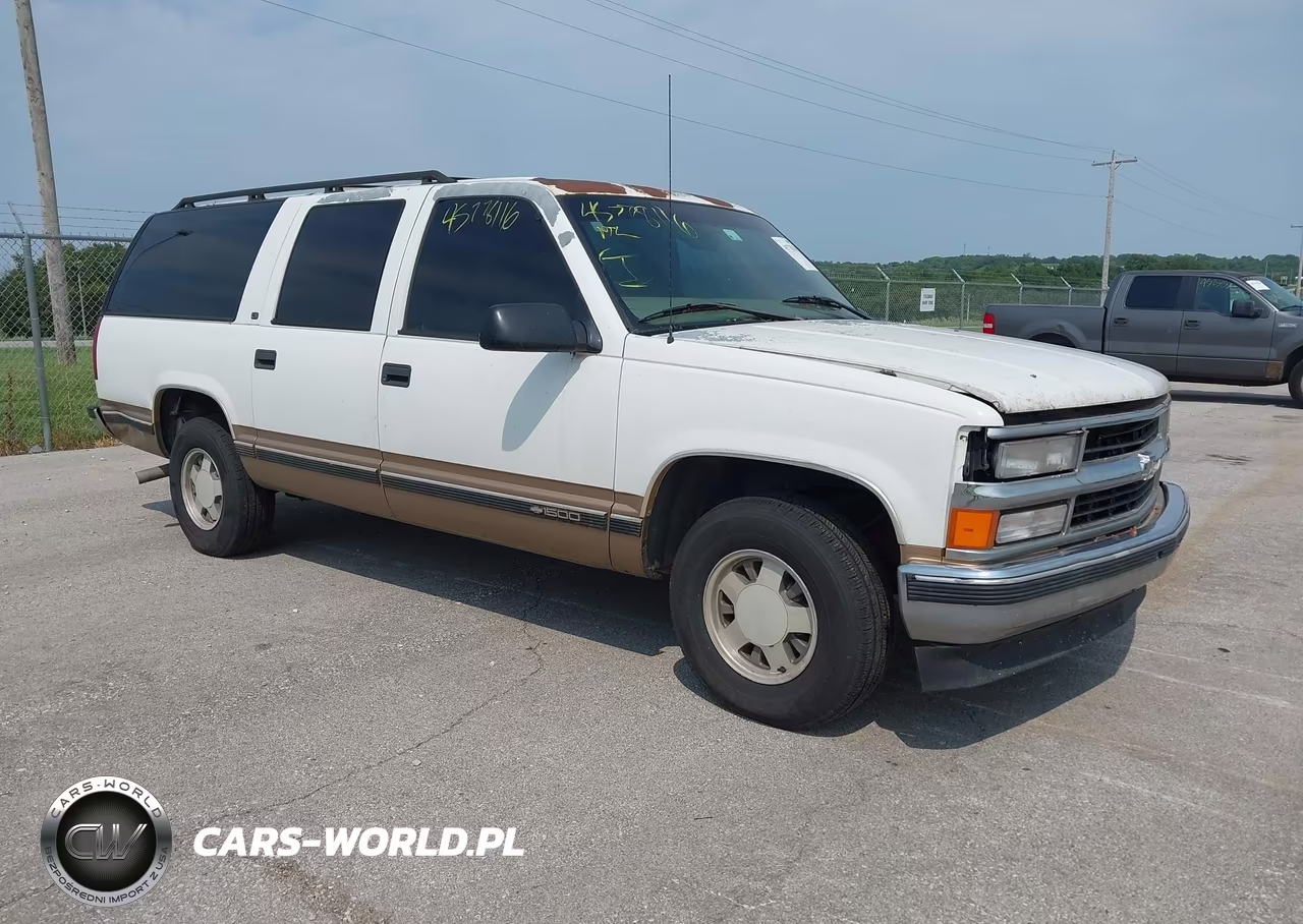 1999 Chevrolet Suburban Lt