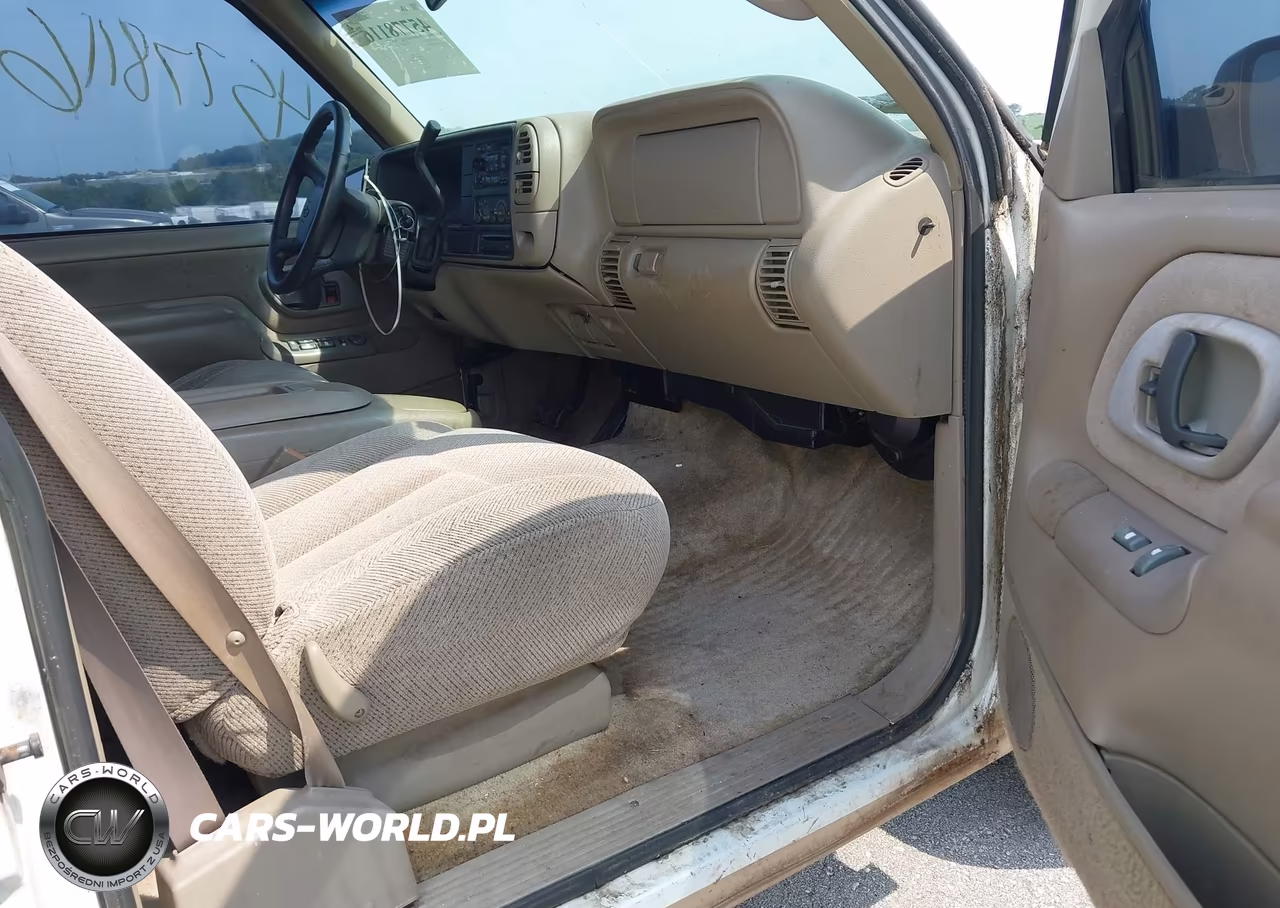 1999 Chevrolet Suburban Lt VIN:1GNEC16R4XJ488888 - 5
