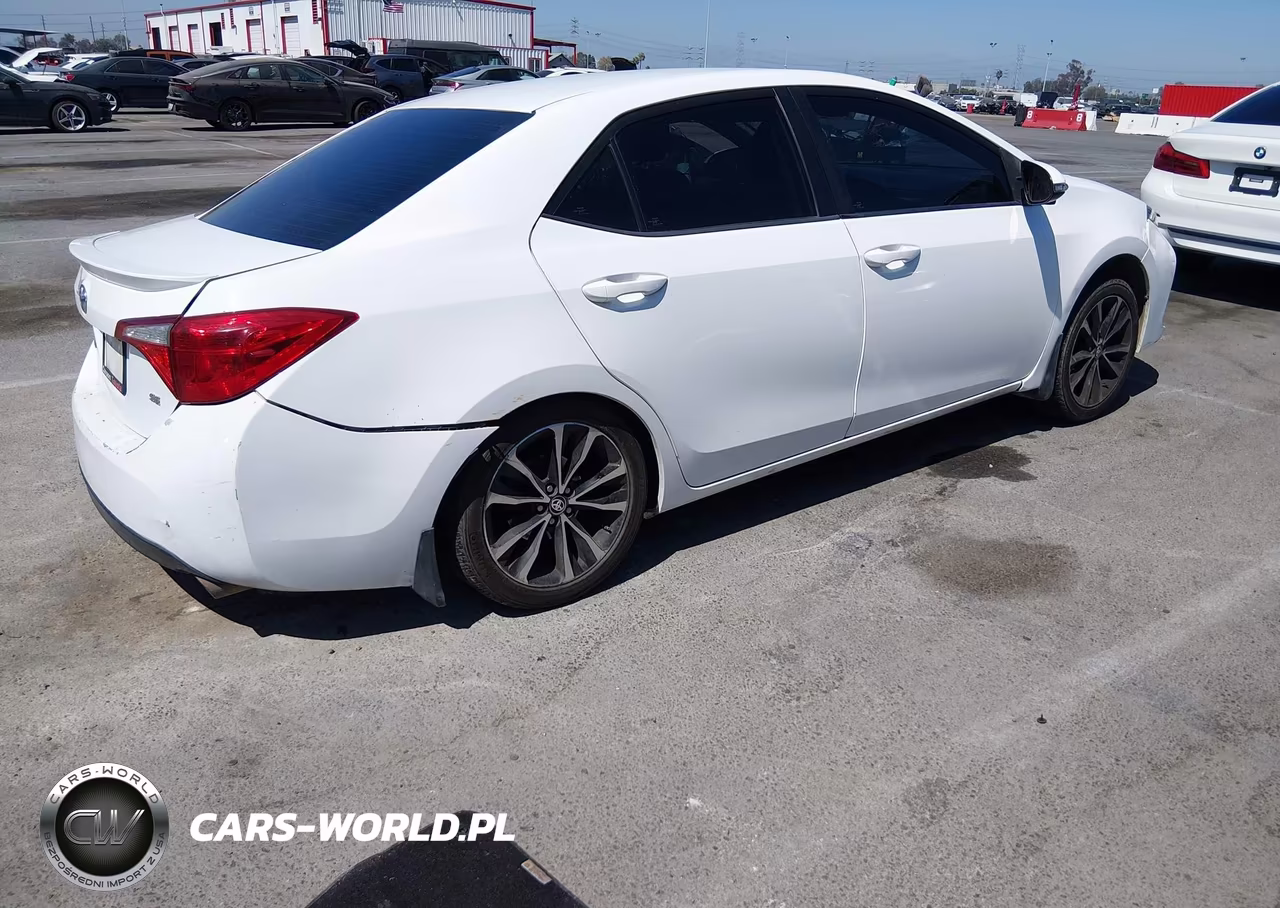 2019 Toyota Corolla Se VIN:2T1BURHE3KC152008 - 4