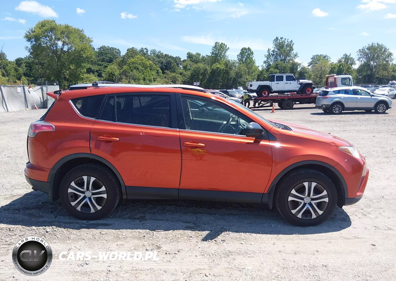2016 Toyota Rav4 Le VIN:JTMBFREV8GJ099414 - 13