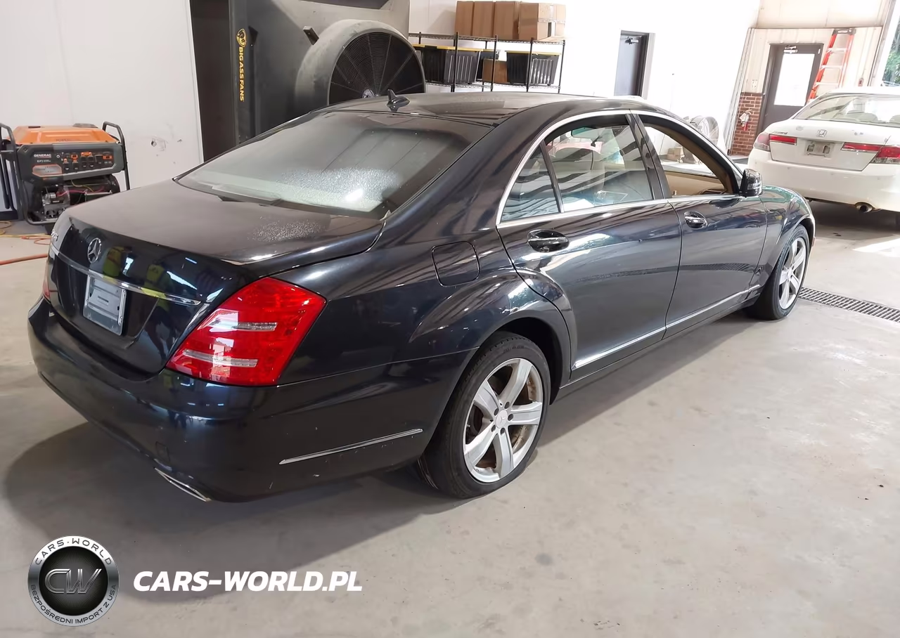 2010 Mercedes-Benz S 550 VIN:WDDNG7BB8AA329507 - 4