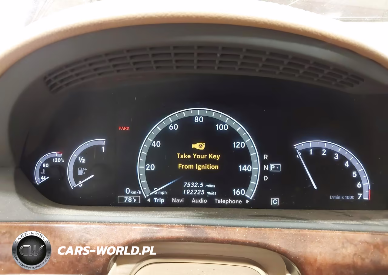 2010 Mercedes-Benz S 550 VIN:WDDNG7BB8AA329507 - 7