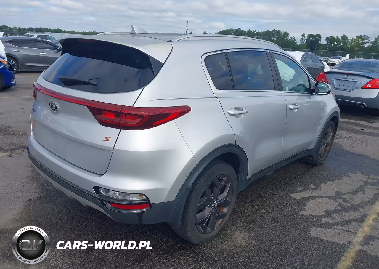 2020 Kia Sportage S VIN:KNDP63AC4L7658116 - 4