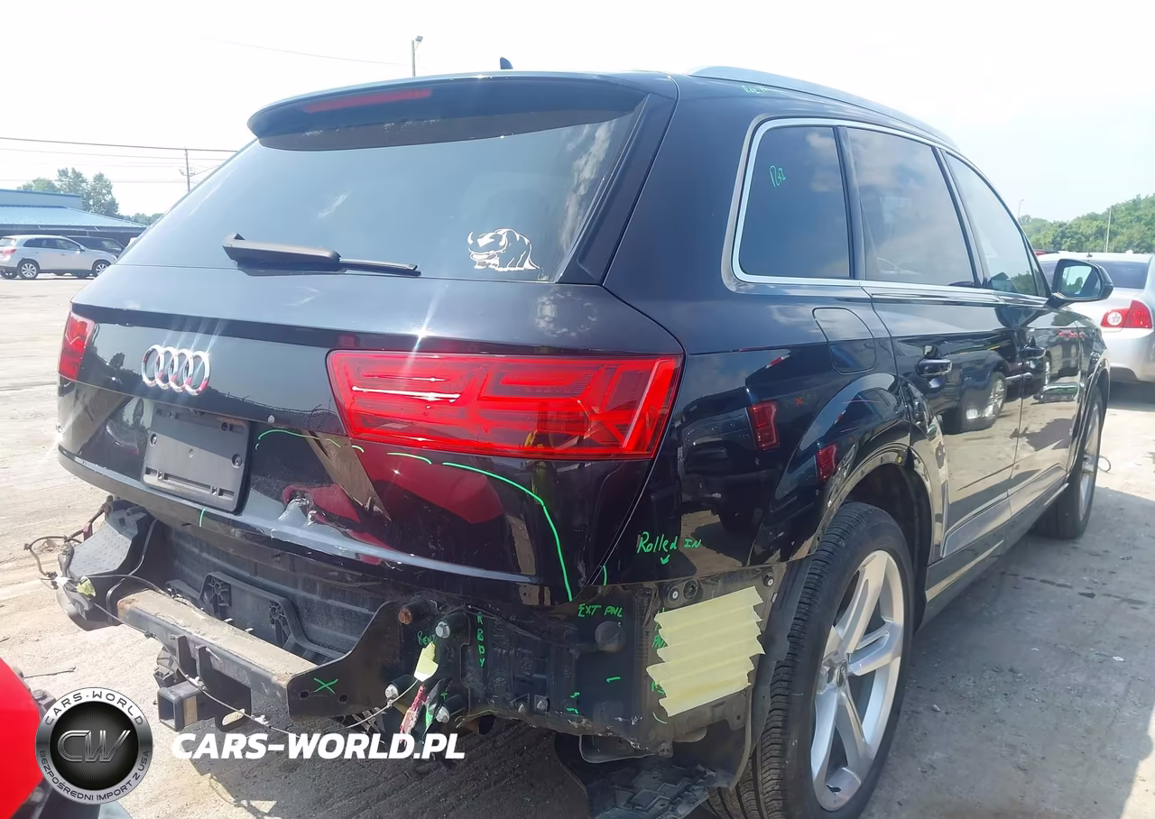 2019 Audi Q7 55 Premium VIN:WA1VAAF79KD023411 - 4