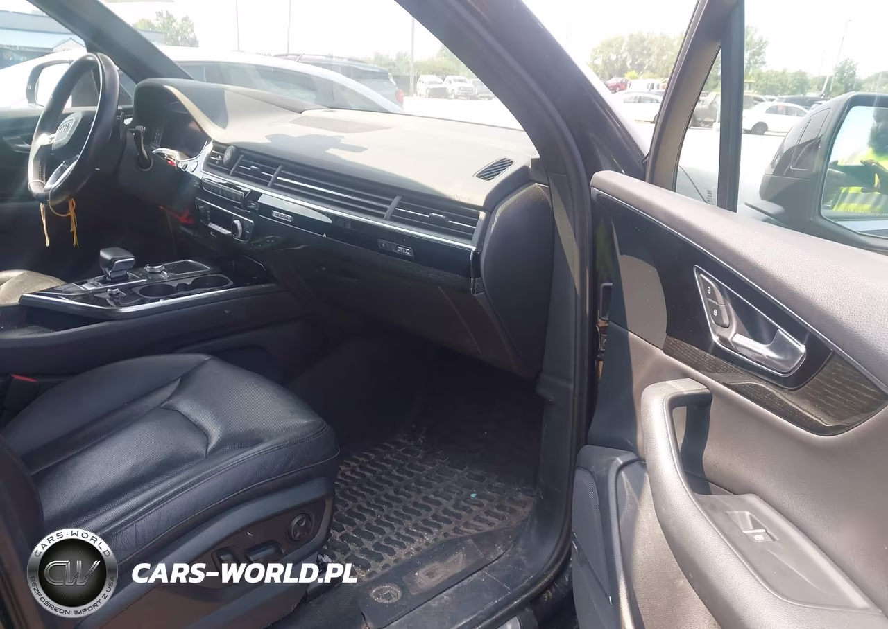 2019 Audi Q7 55 Premium VIN:WA1VAAF79KD023411 - 5