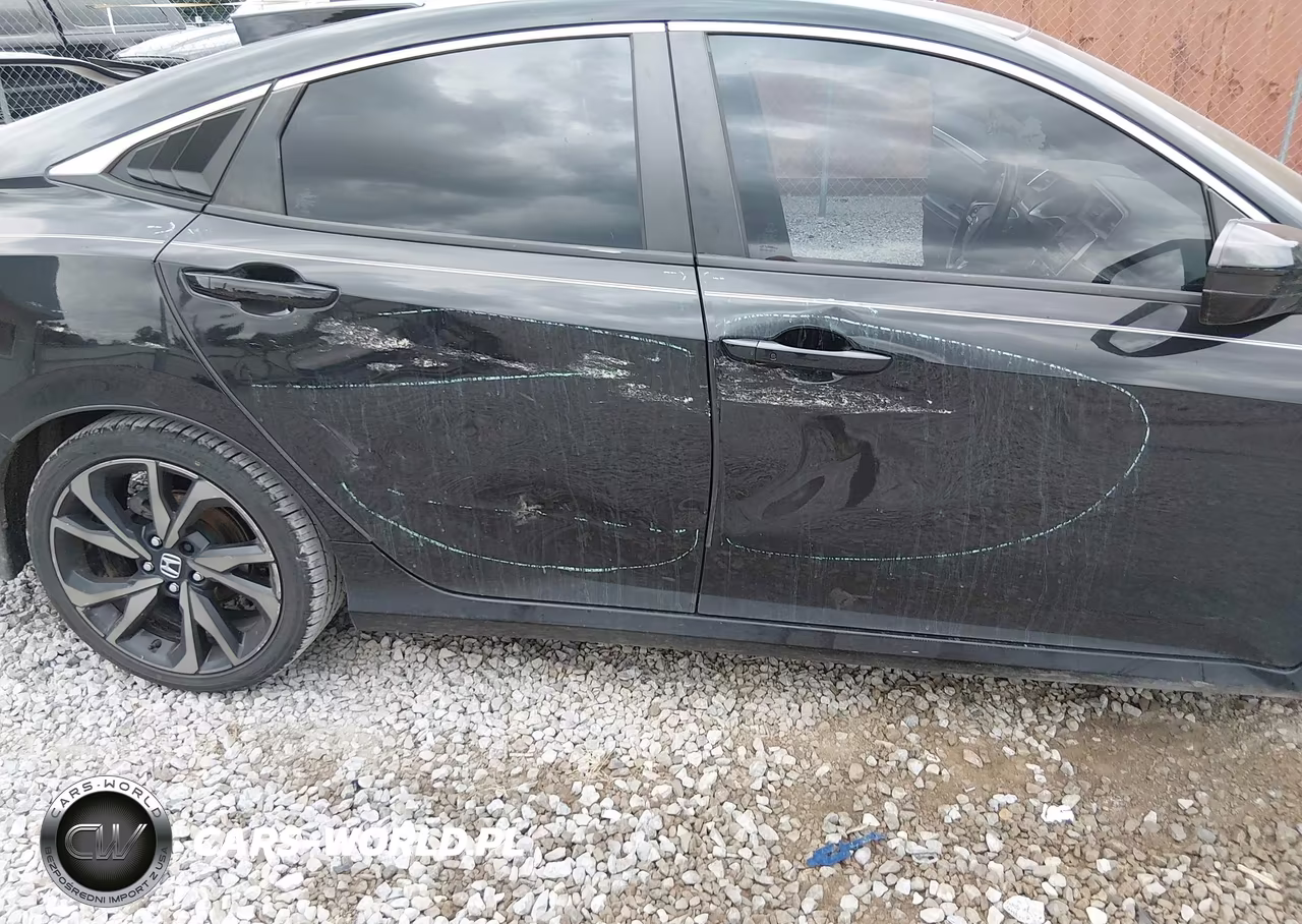 2020 Honda Civic Sport VIN:2HGFC2F83LH598693 - 18