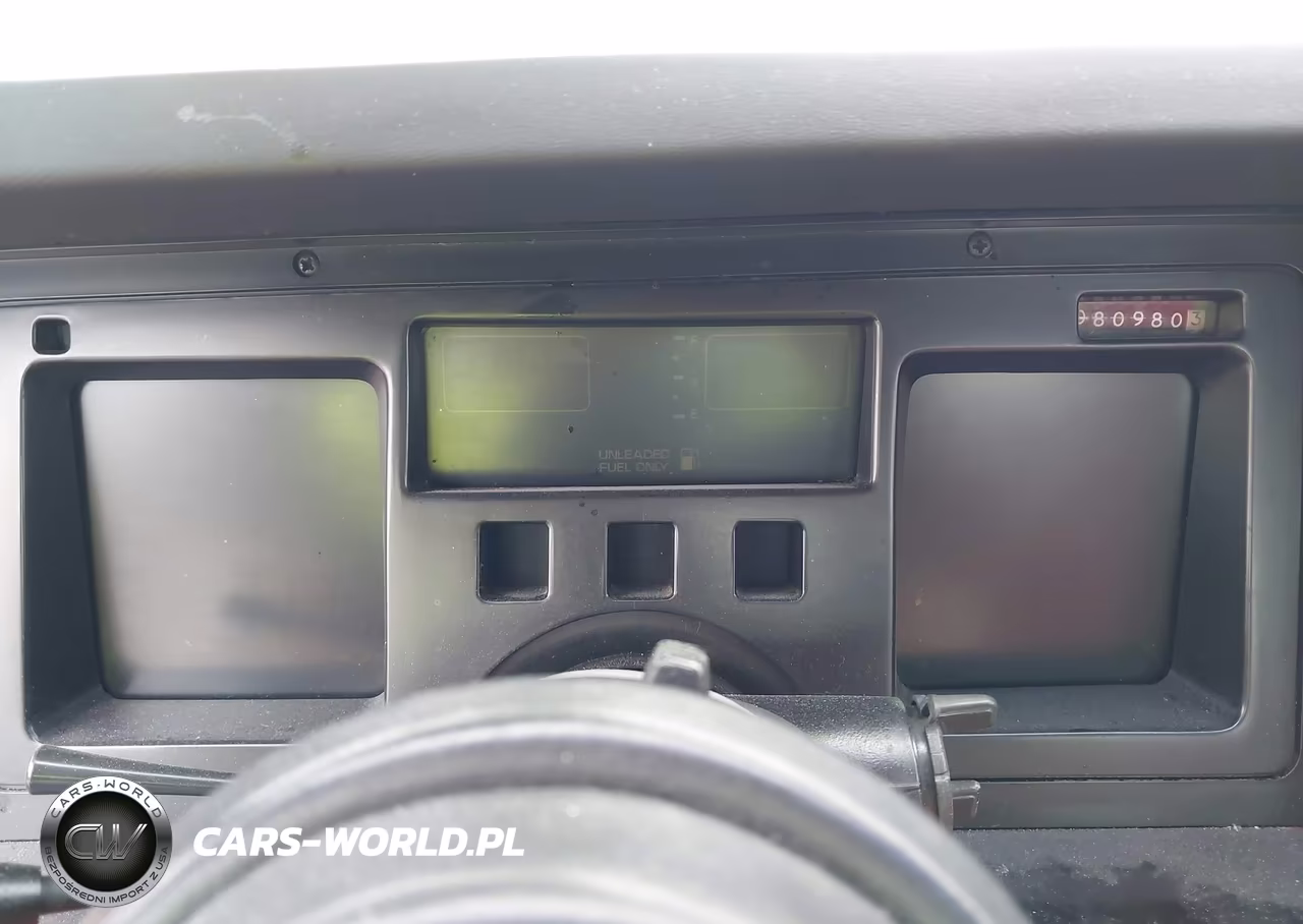 1988 Chevrolet Corvette VIN:1G1YY218XJ5108246 - 7