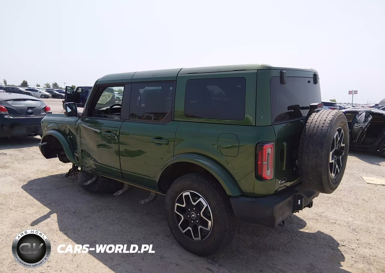 2025 Ford Bronco Outer Banks VIN:1FMEE8BP5SLB41272 - 3
