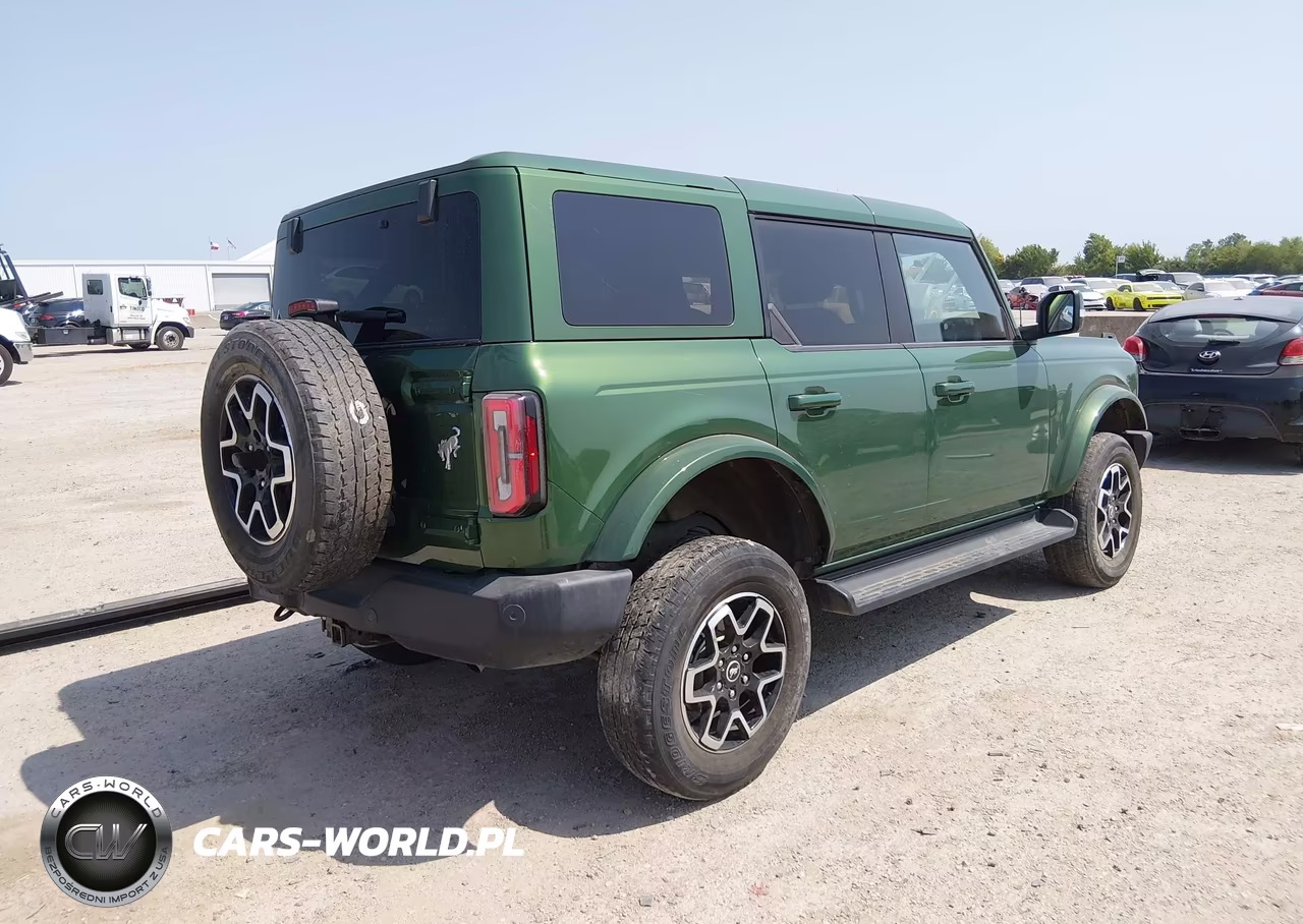 2025 Ford Bronco Outer Banks VIN:1FMEE8BP5SLB41272 - 4