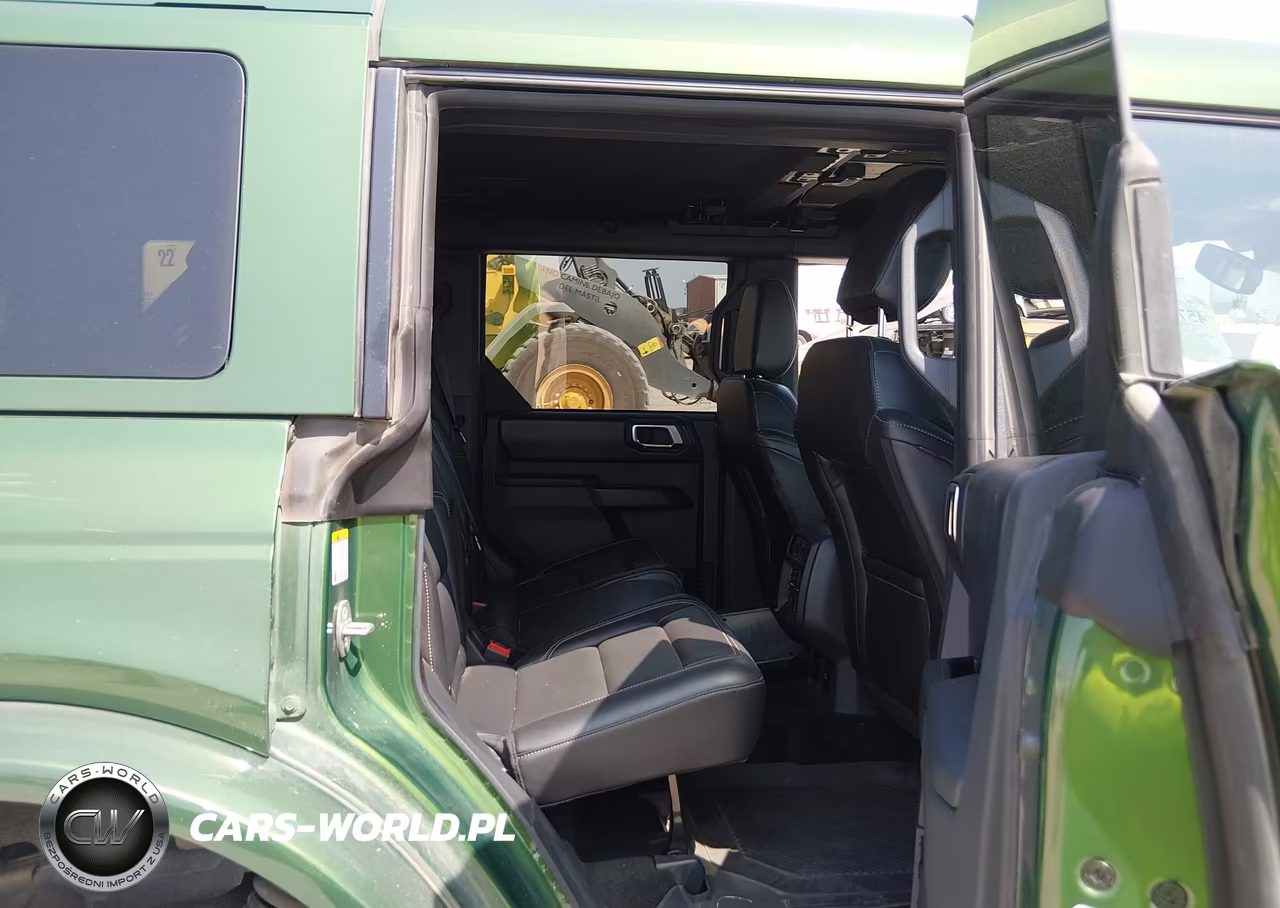2025 Ford Bronco Outer Banks VIN:1FMEE8BP5SLB41272 - 8