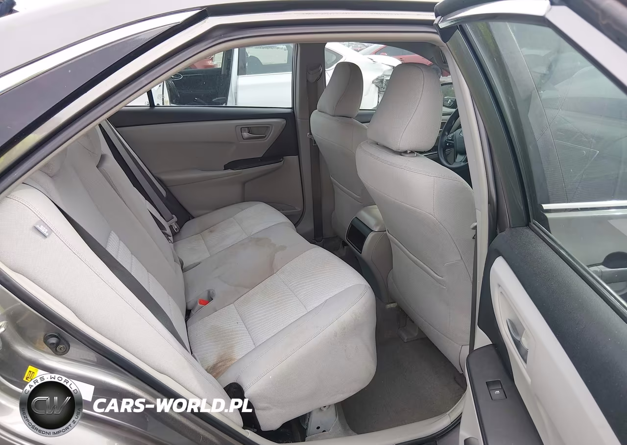 2017 Toyota Camry Le VIN:4T1BF1FKXHU743285 - 8