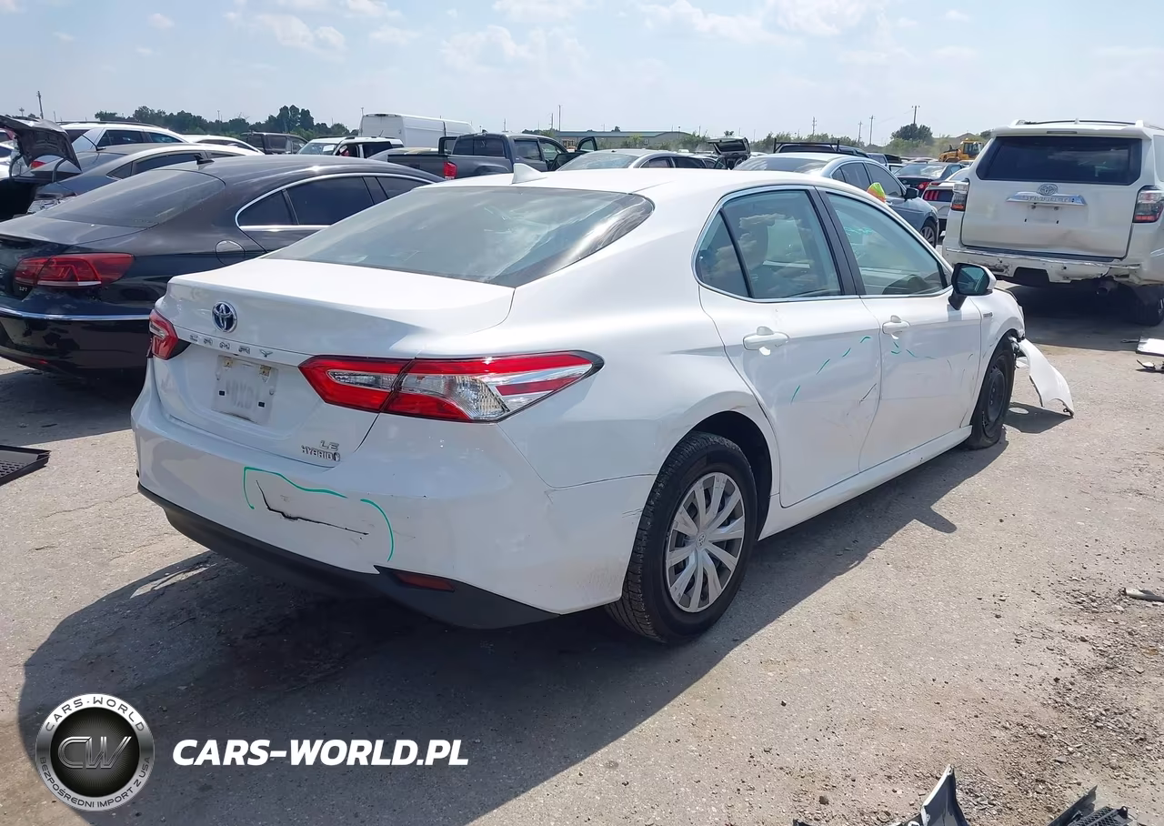2020 Toyota Camry Le Hybrid VIN:4T1C31AK0LU539799 - 4