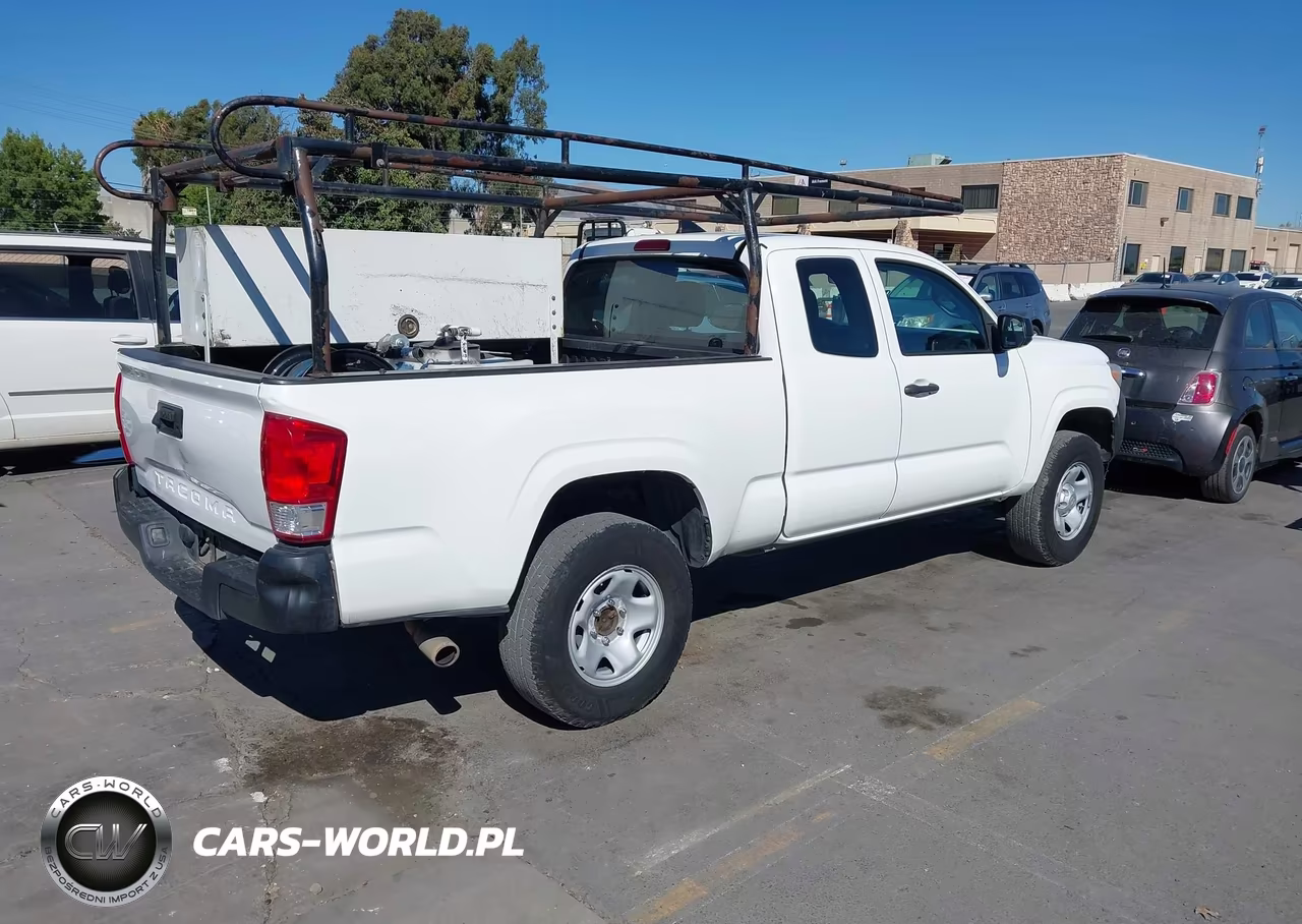 2017 Toyota Tacoma Sr VIN:5TFRX5GN4HX077328 - 4