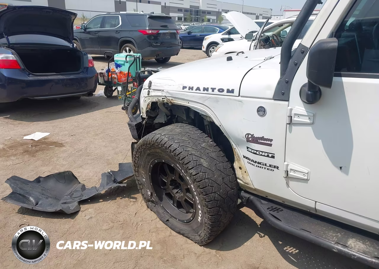 2015 Jeep Wrangler Unlimited Sport VIN:1C4BJWDG4FL545772 - 6