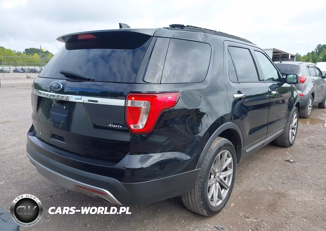 2016 Ford Explorer Limited VIN:1FM5K8F87GGA45946 - 4