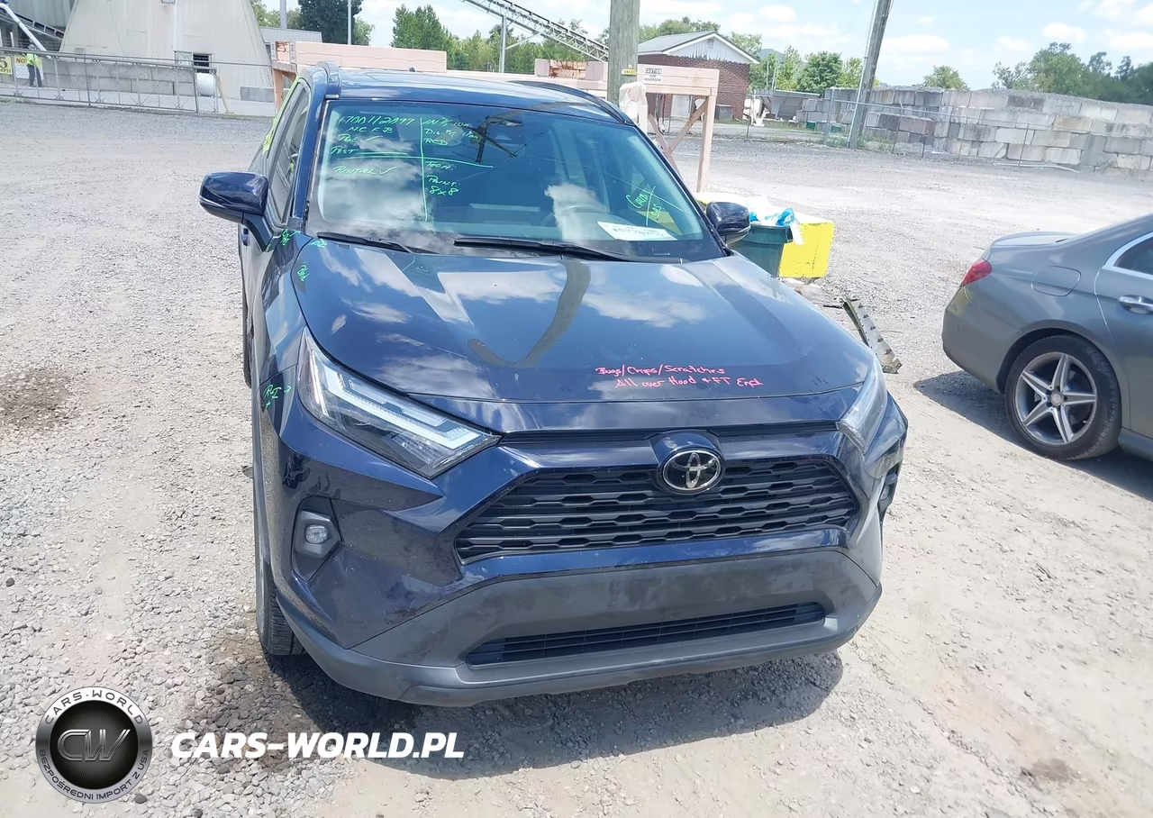 2022 Toyota Rav4 Xle Premium VIN:2T3A1RFV1NW308600 - 12