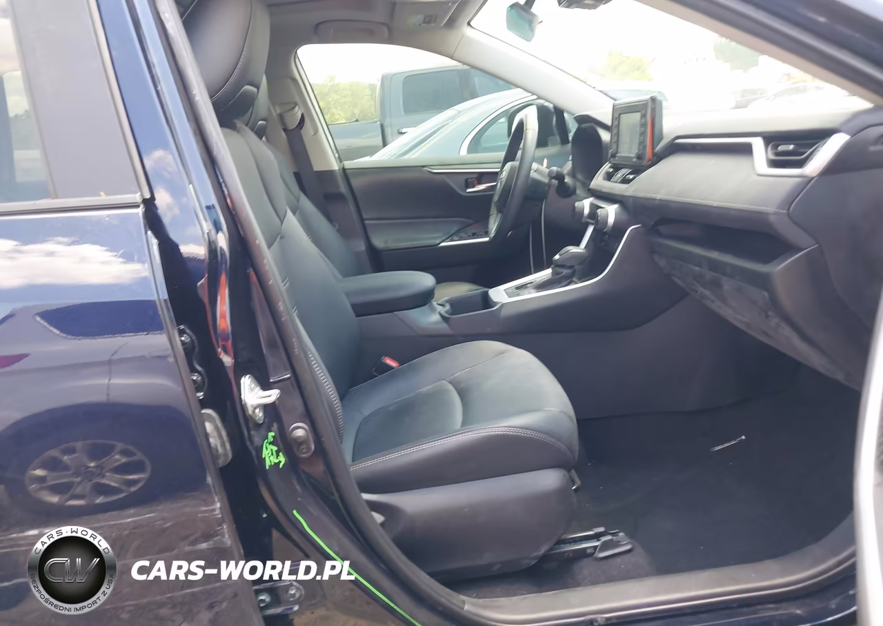2022 Toyota Rav4 Xle Premium VIN:2T3A1RFV1NW308600 - 5