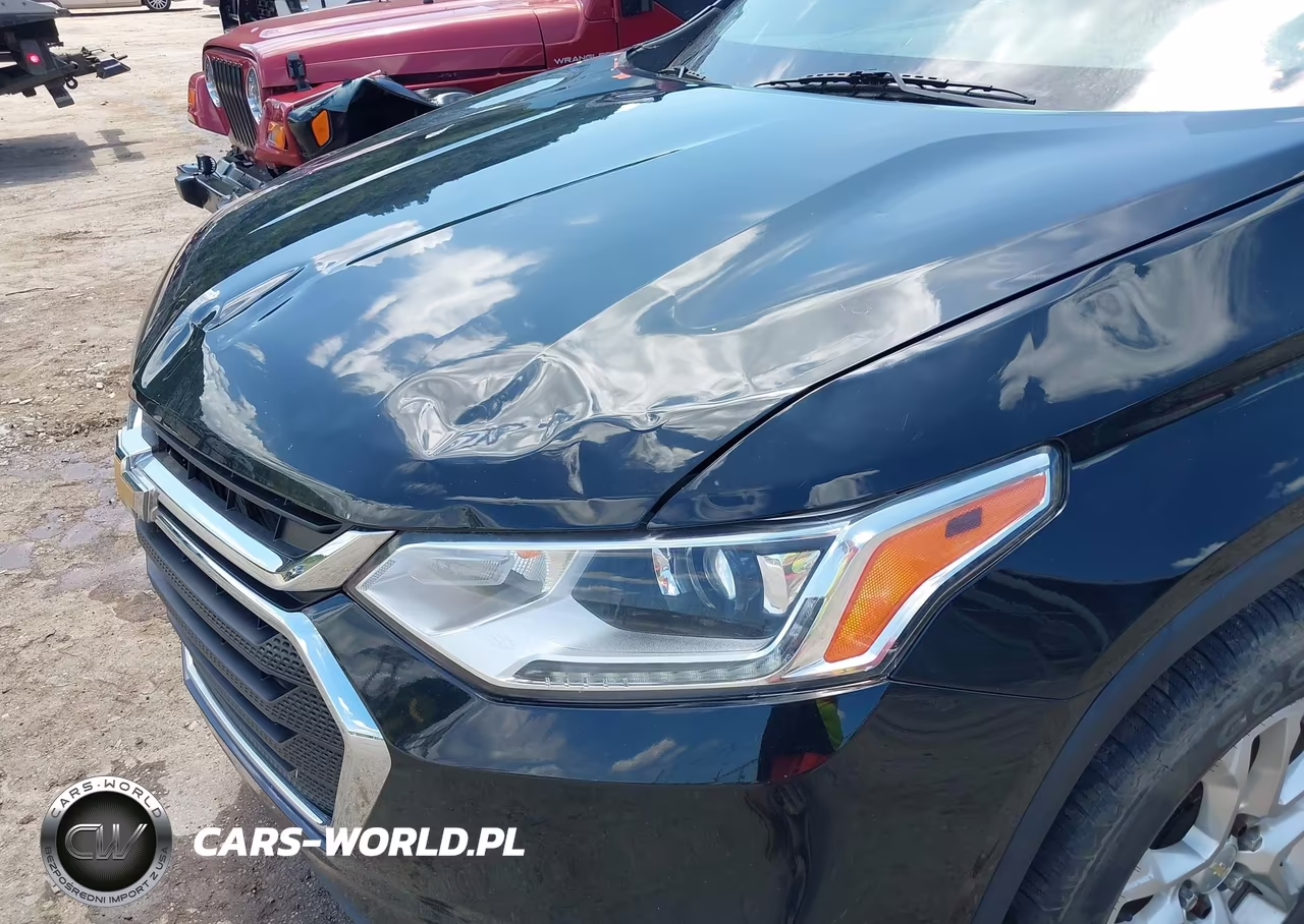 2018 Chevrolet Traverse Ls VIN:1GNEVFKW0JJ194740 - 19