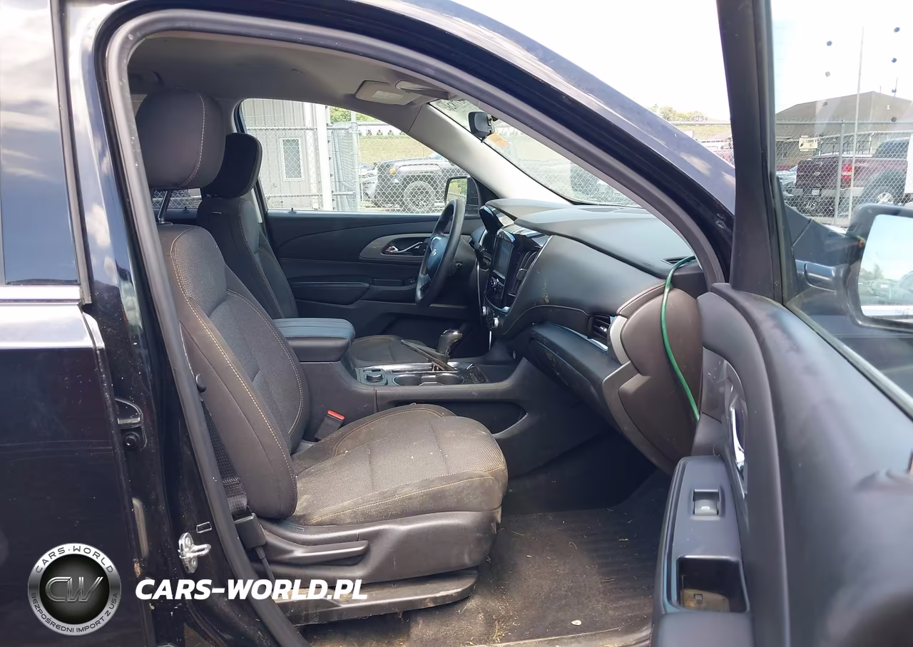 2018 Chevrolet Traverse Ls VIN:1GNEVFKW0JJ194740 - 5