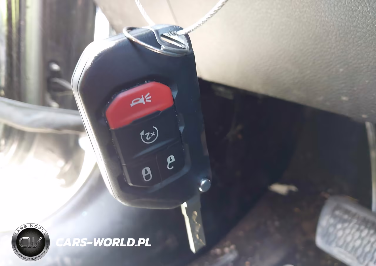 2024 Jeep Wrangler 4-Door Sahara 4X4 VIN:1C4PJXEN7RW111664 - 11