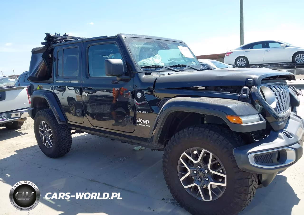 2024 Jeep Wrangler 4-Door Sahara 4X4 VIN:1C4PJXEN7RW111664 - 13