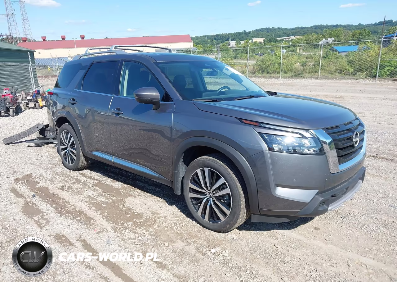 2025 Nissan Pathfinder Platinum 4Wd – zdjęcie 1 z 17