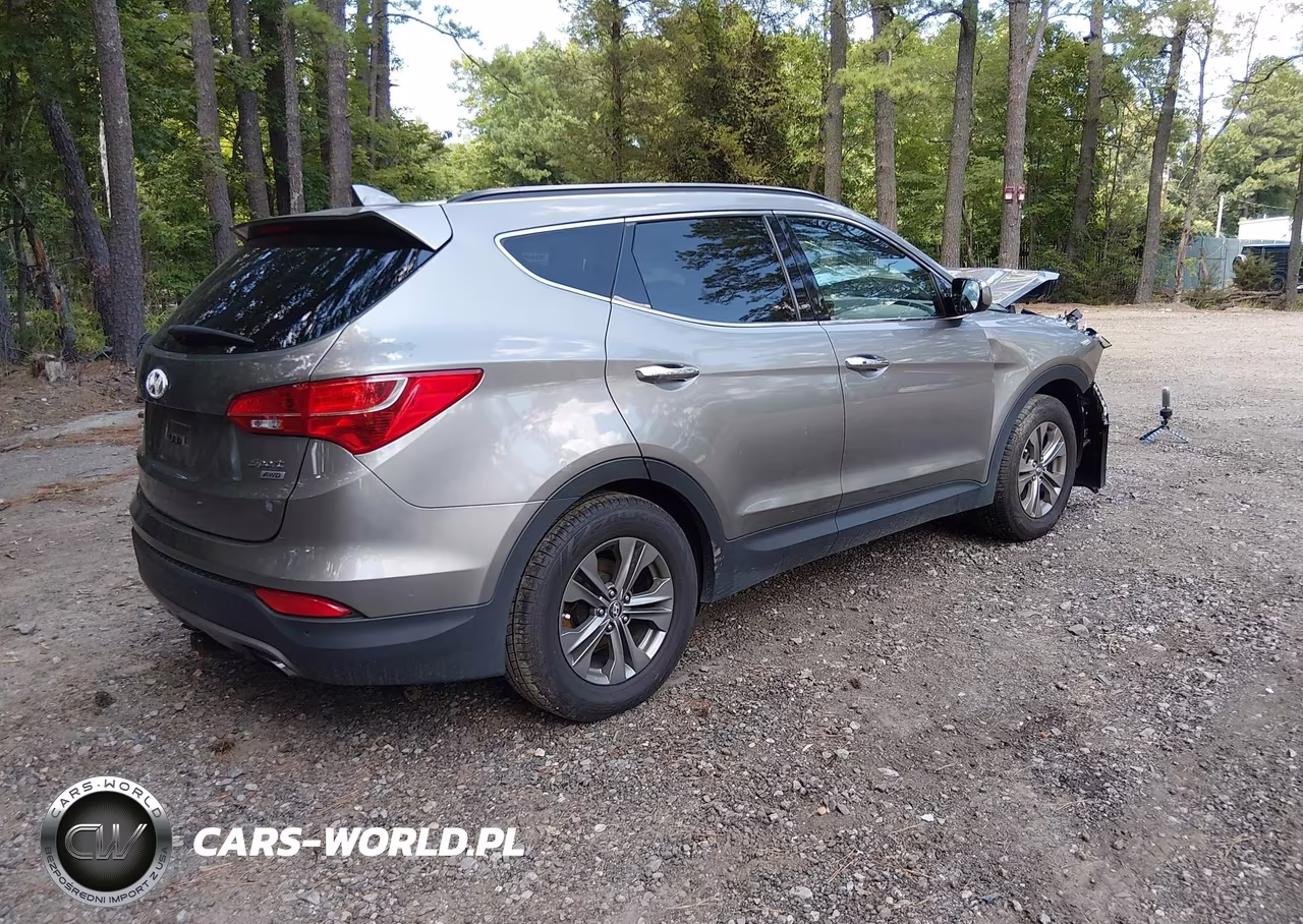 2015 Hyundai Santa Fe Sport 2.4L VIN:5XYZUDLB1FG266260 - 4