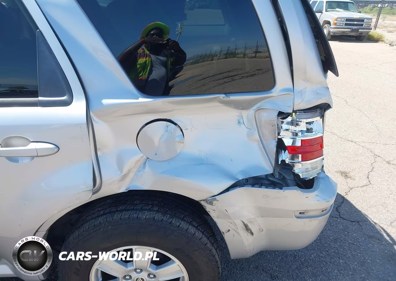 2010 Mercury Mariner VIN:4M2CN8BG3AKJ01038 - 16