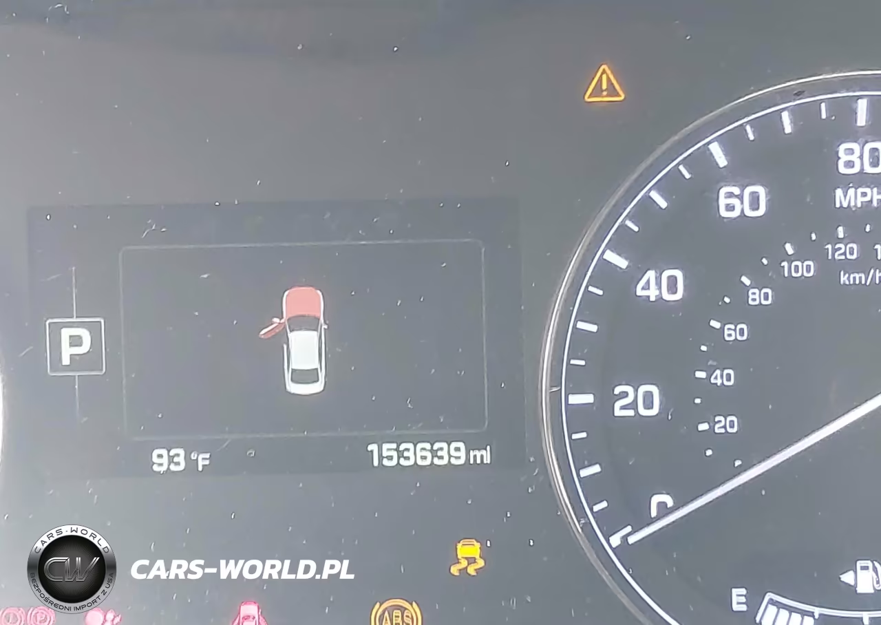2016 Hyundai Genesis 3.8 VIN:KMHGN4JE8GU115364 - 16