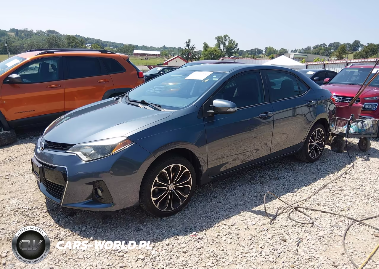 2015 Toyota Corolla S Plus VIN:5YFBURHEXFP330065 - 2