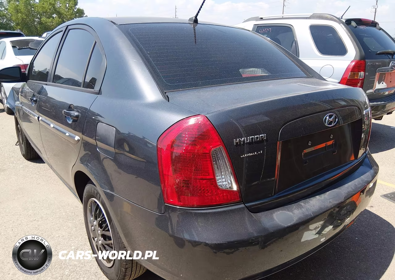 2007 Hyundai Accent Gls VIN:KMHCN46C87U117069 - 15