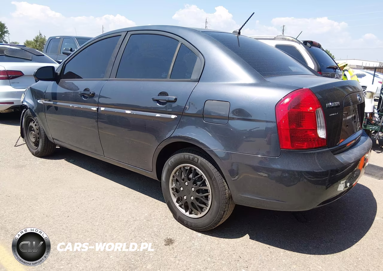 2007 Hyundai Accent Gls VIN:KMHCN46C87U117069 - 3