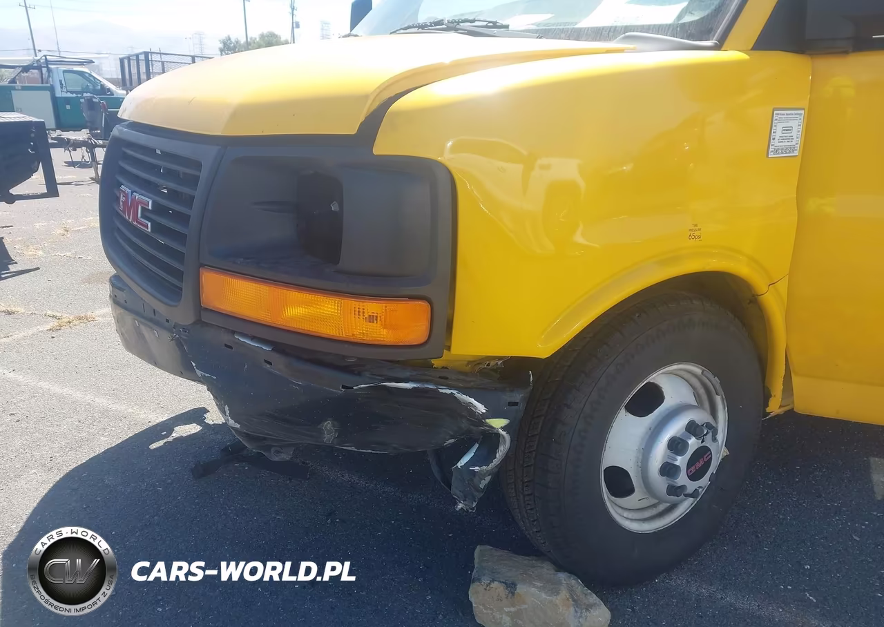 2017 GMC Savana Cutaway Work Van VIN:1GD37TCG7H1902794 - 16