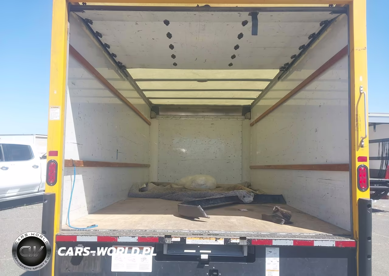2017 GMC Savana Cutaway Work Van VIN:1GD37TCG7H1902794 - 6