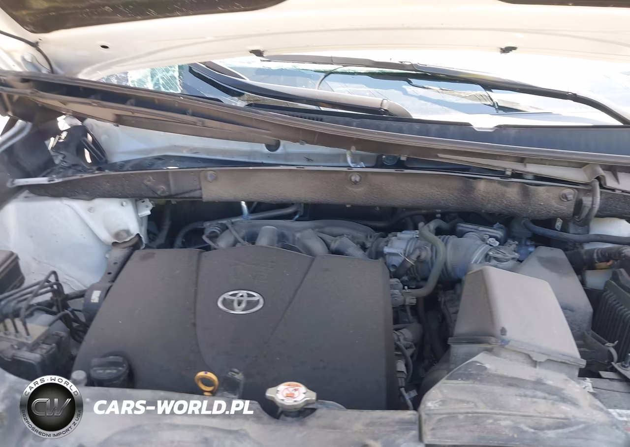 2018 Toyota Highlander Xle VIN:5TDJZRFH0JS556707 - 10