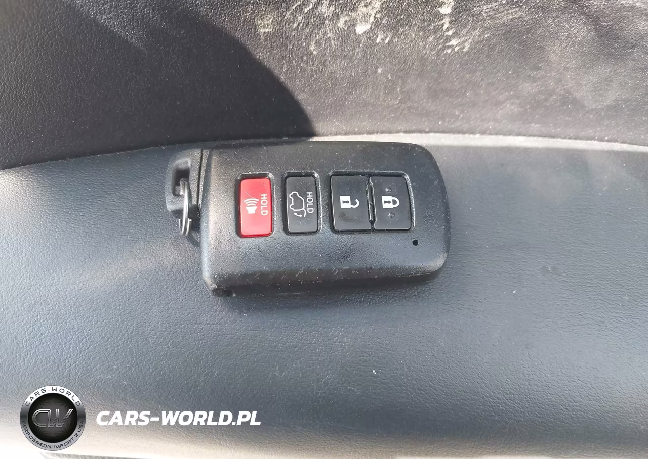2018 Toyota Highlander Xle VIN:5TDJZRFH0JS556707 - 11